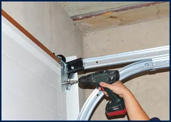Garage Door Shop Repairs Oakland Park, FL 754-222-4889 - cont-door-installation-t-16-09m